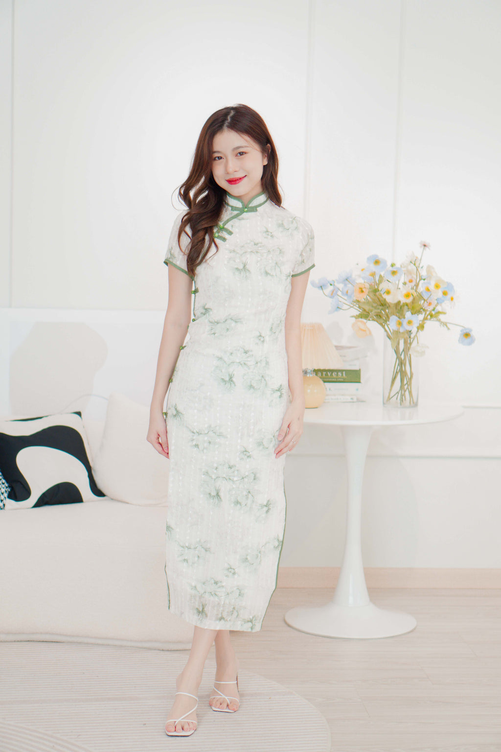 Qing Yao Long Floral Cheongsam in Green