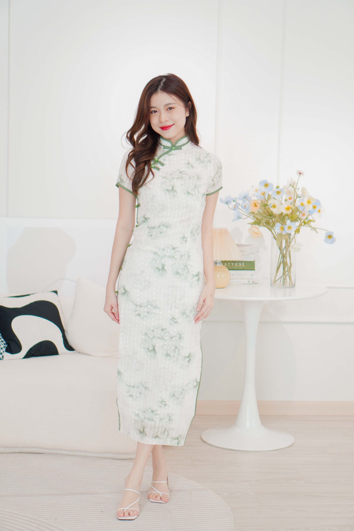 Qing Yao Long Floral Cheongsam in Green