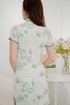 Qing Yao Long Floral Cheongsam in Green