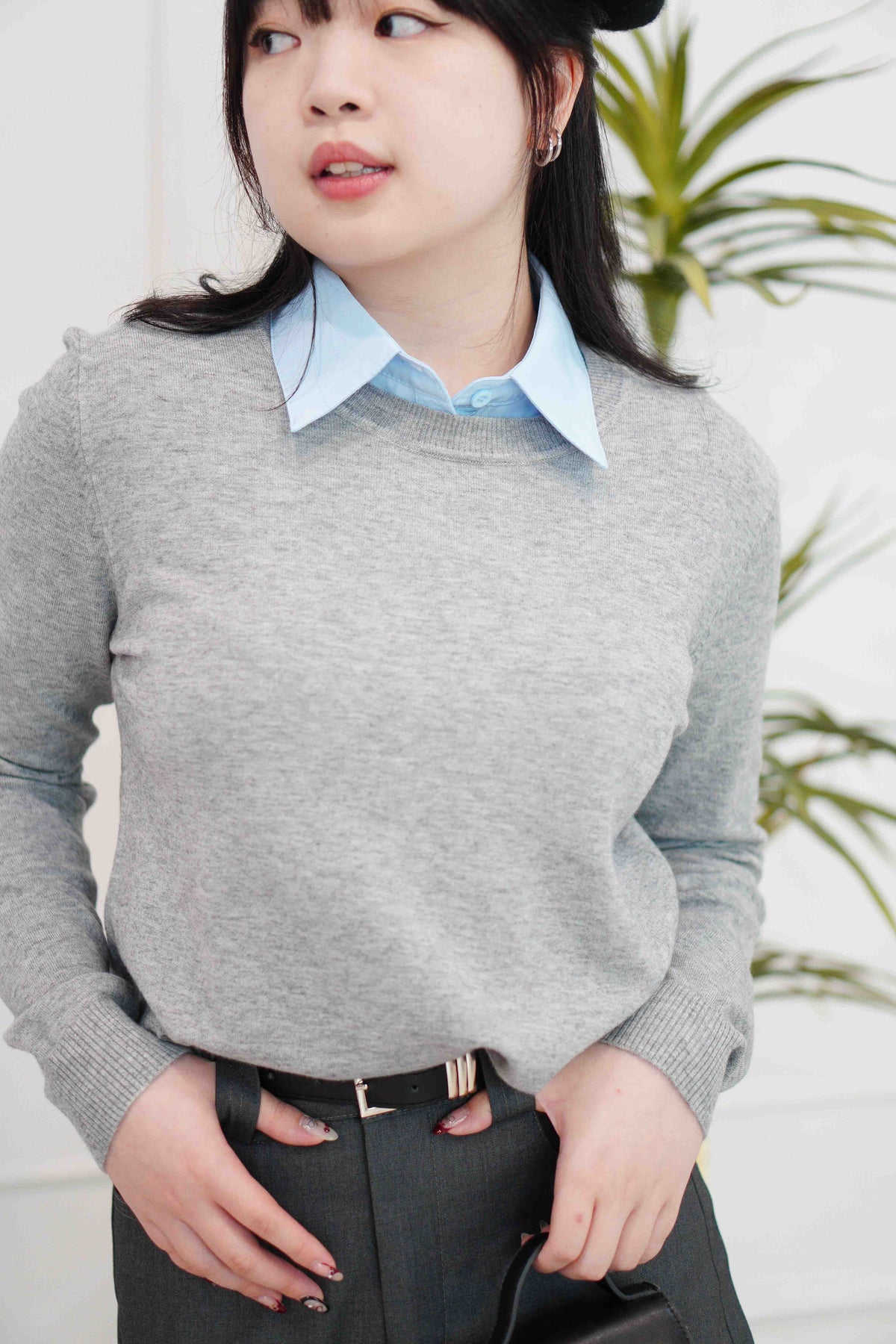 Vince Round Neck Knit Sweater in Light Grey
