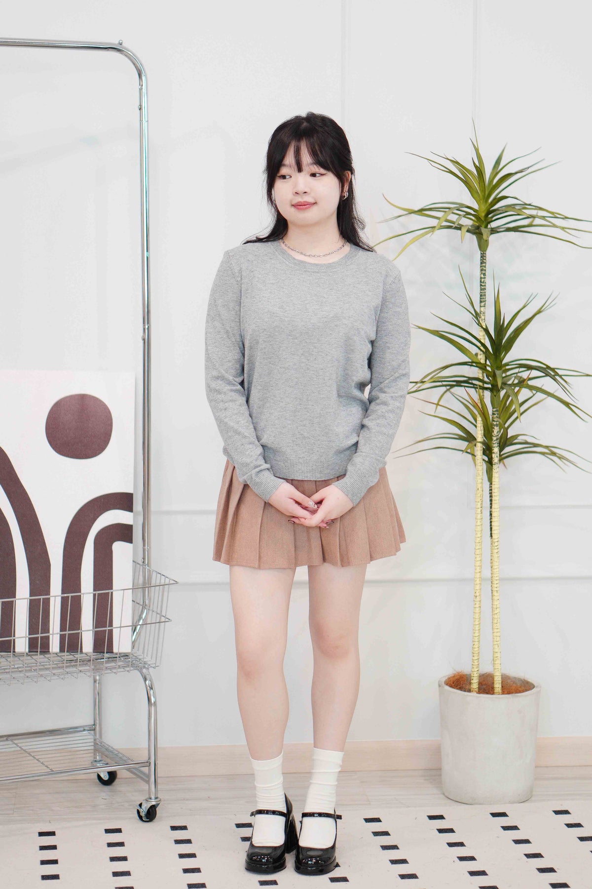 Vince Round Neck Knit Sweater in Light Grey
