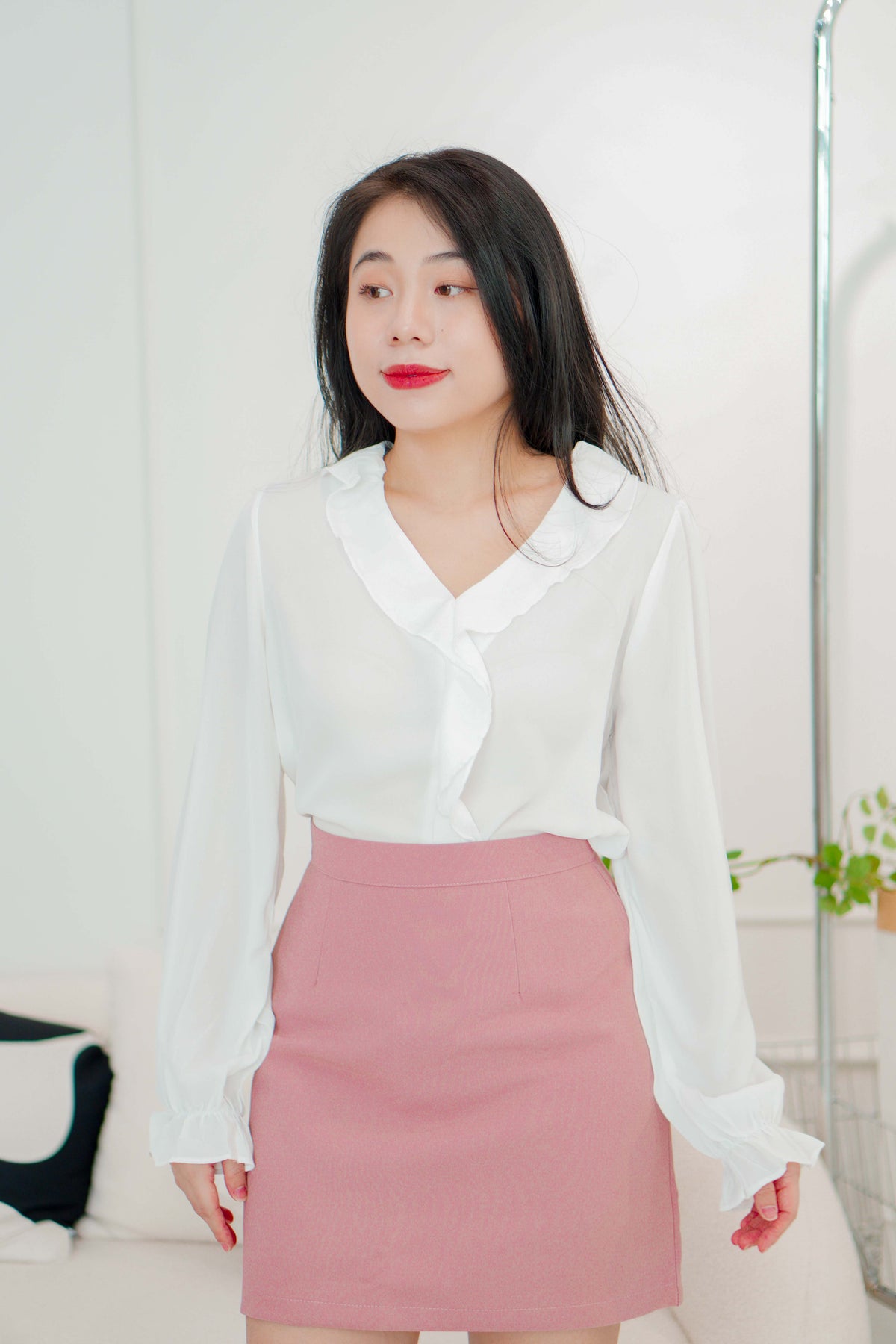 Kyung Ruffle Blouse Top in White