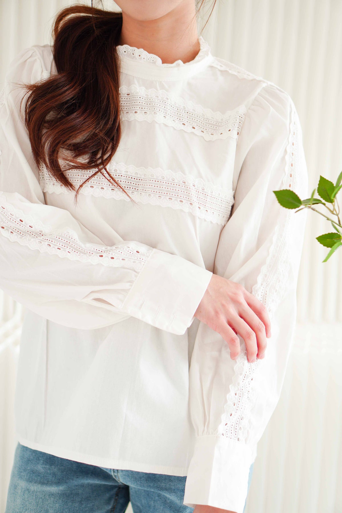 Minseo Long Sleeve Blouse Top in White