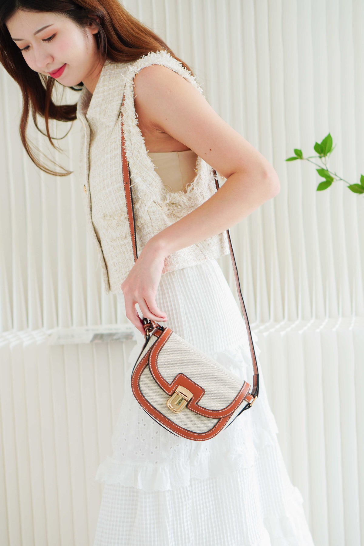 Pae Canvas Sling Bag with Brown Lining