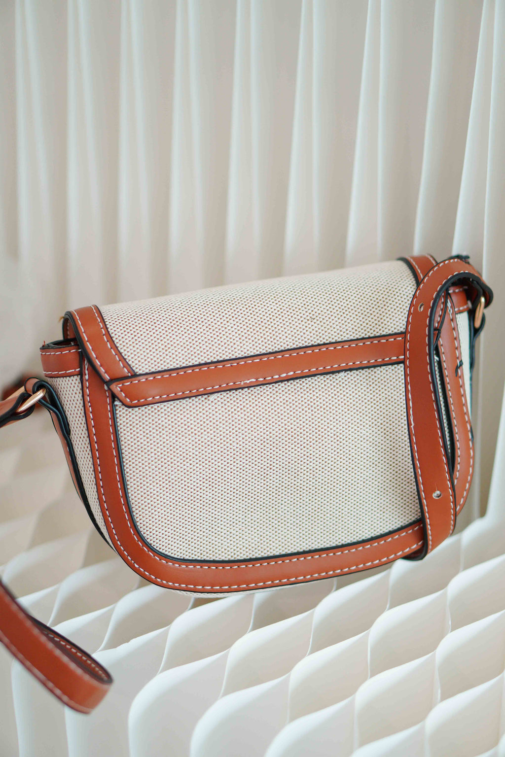 Pae Canvas Sling Bag with Brown Lining
