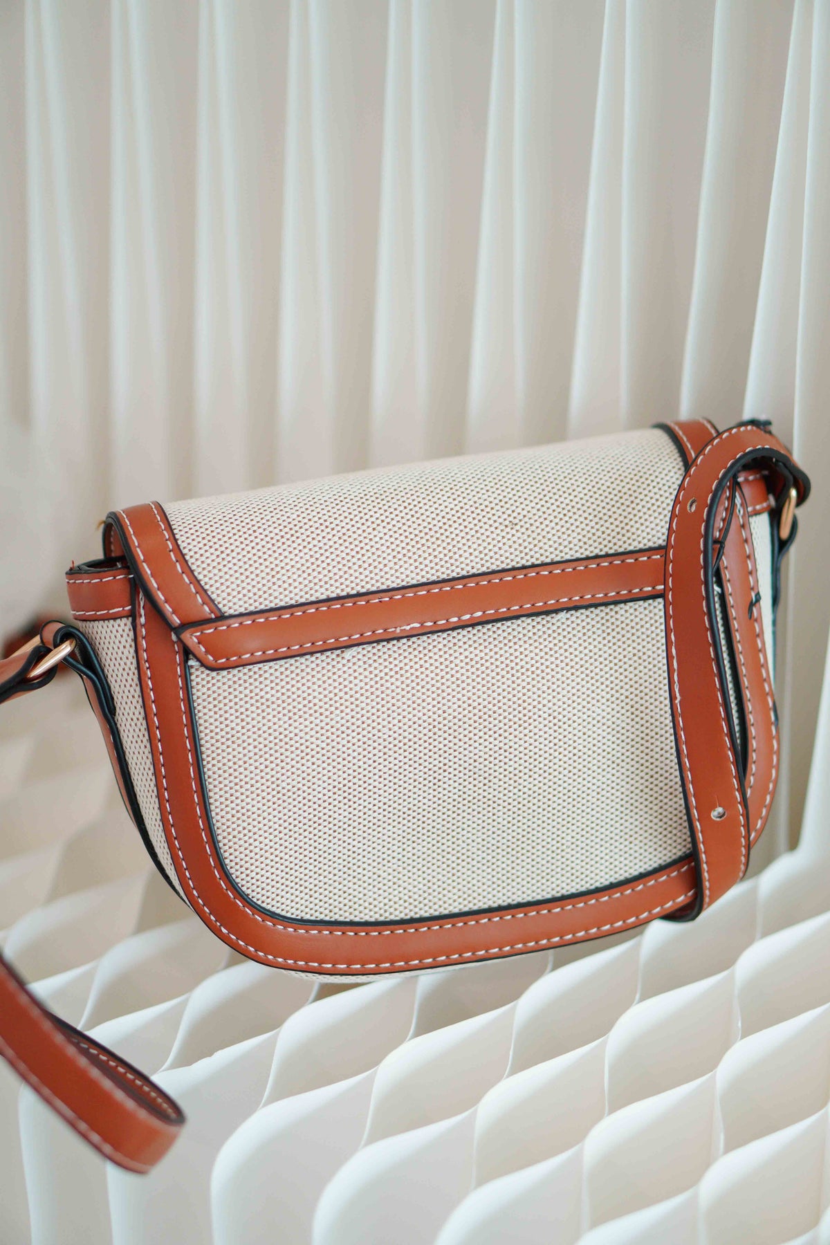 Pae Canvas Sling Bag with Brown Lining
