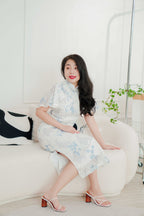 Jia Ying Mini Pearl Long Floral Lace Cheongsam in Blue