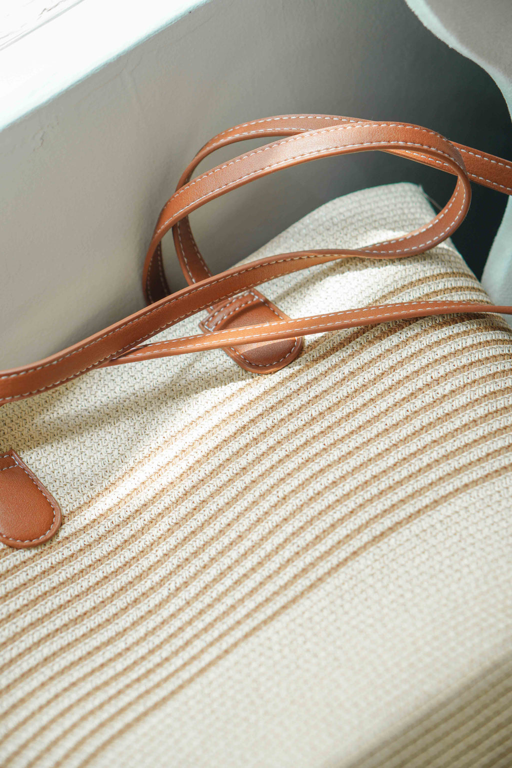 Dae Straw Large Tote Bag with Stripes