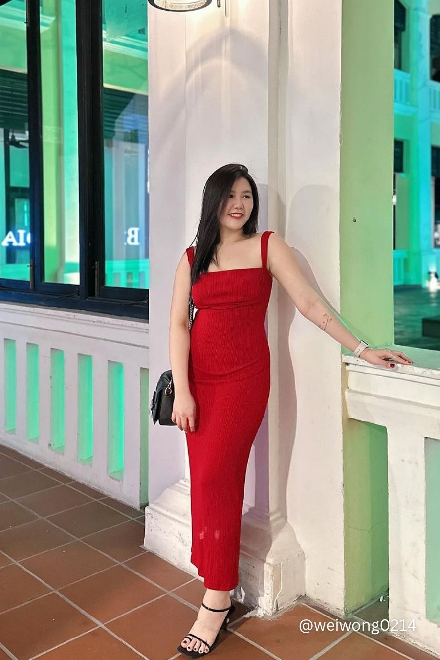 Kenlee Square Neck Bodycon Dress in Red