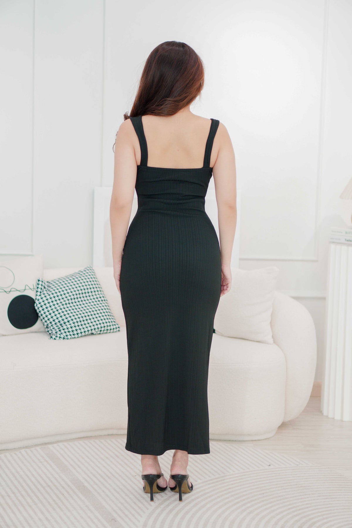 Kenlee Square Neck Bodycon Dress in Black