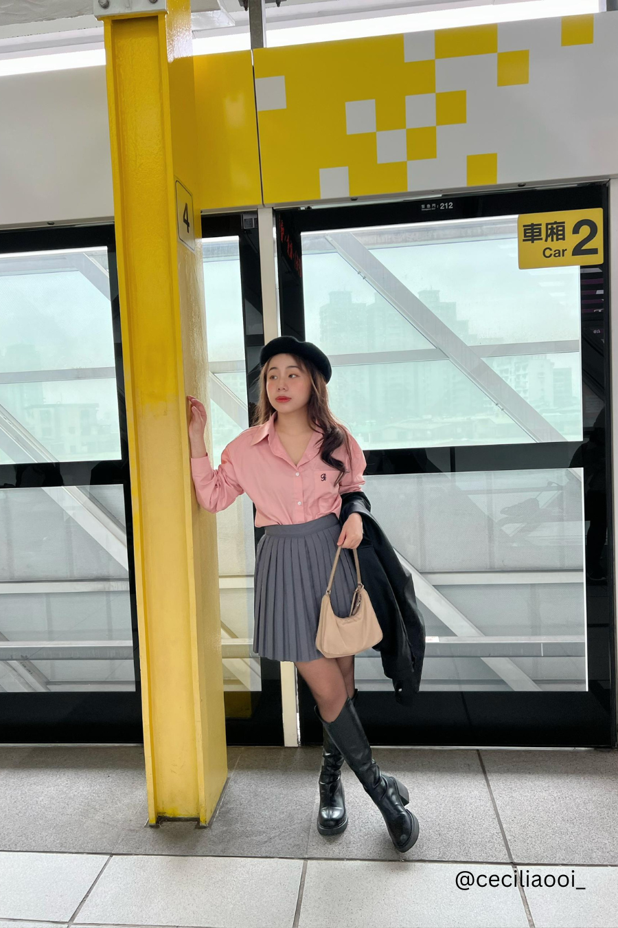 Beret in Black