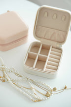 (BACKORDER) Portable Jewelry Box