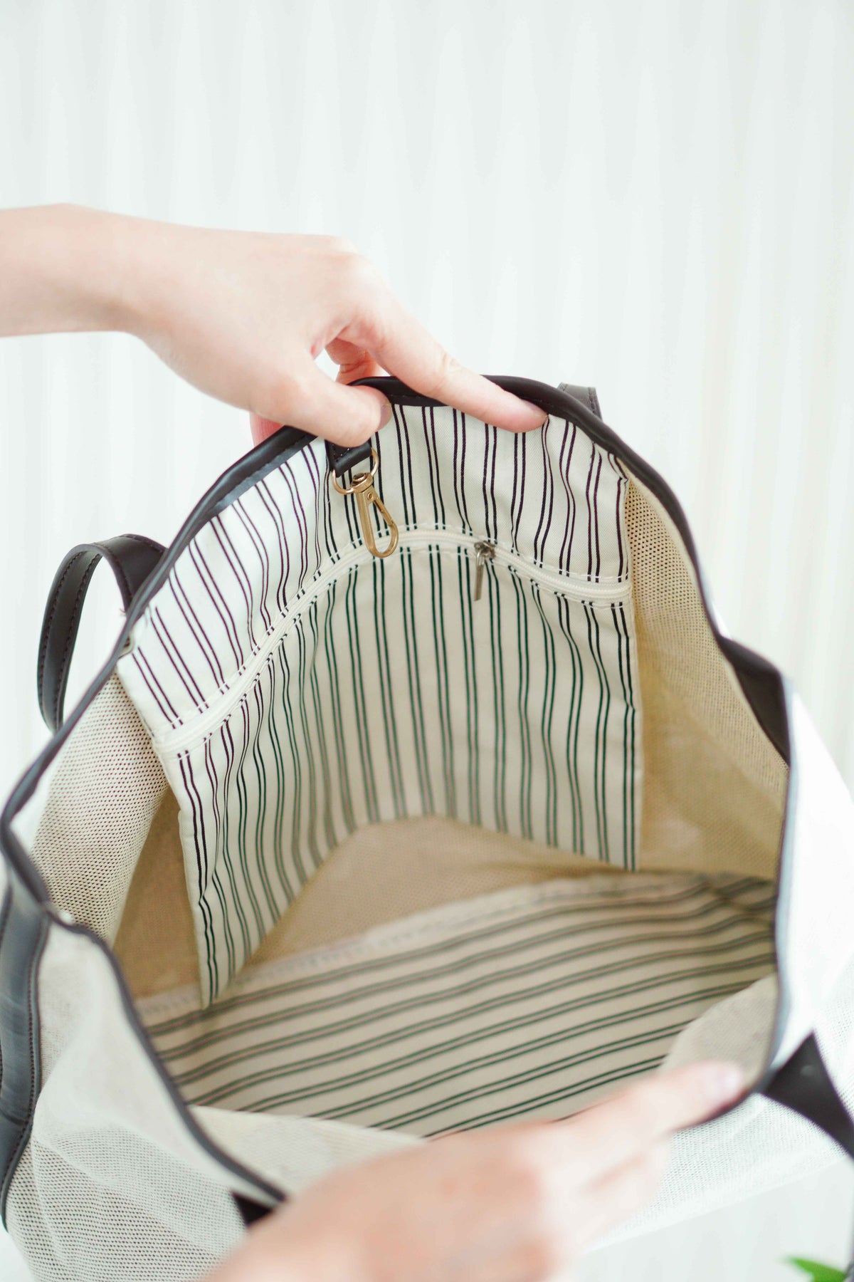 Maxi Canvas Tote Bag with Black Lining