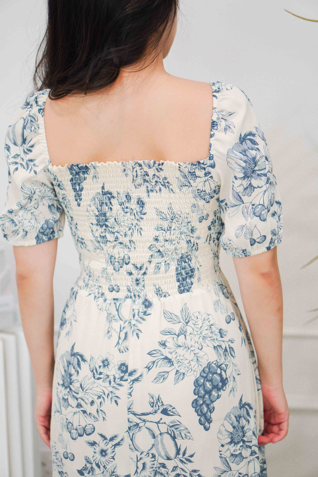 Ruvina Puffy Sleeves Ribbed Floral Maxi Dress in Blue
