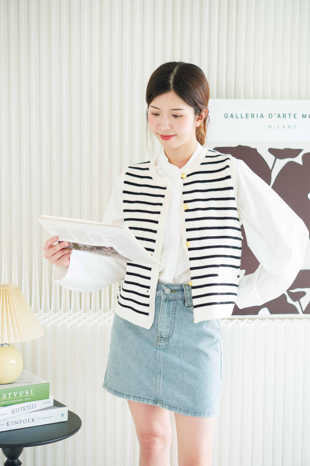 Fae Basic Denim Skirt in Blue