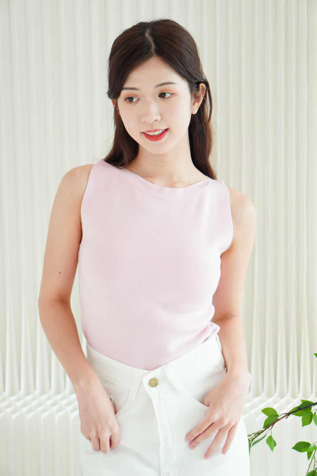 (BACKORDER) Einna Basic Knit High Neck Top in Pink