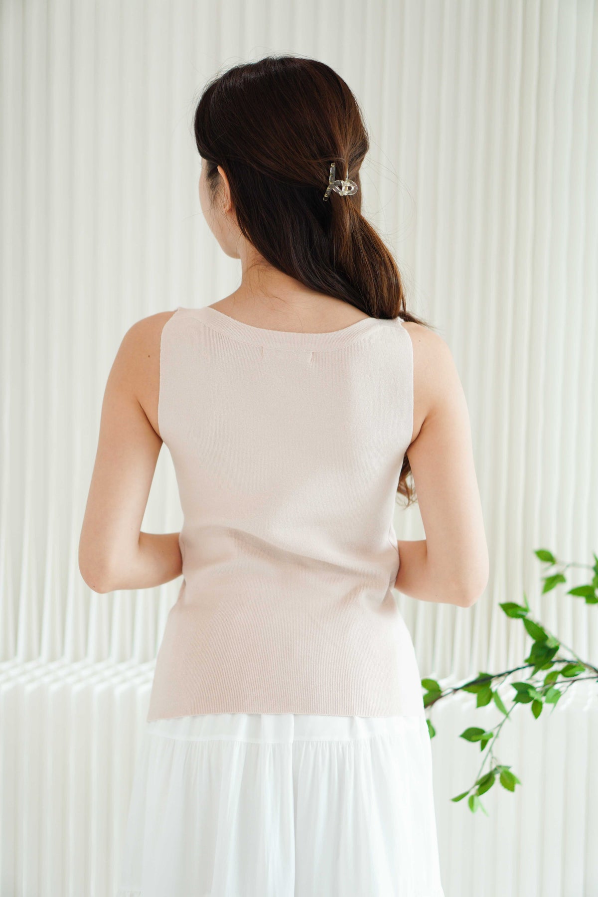 (BACKORDER) Einna Basic Knit High Neck Top in Beige