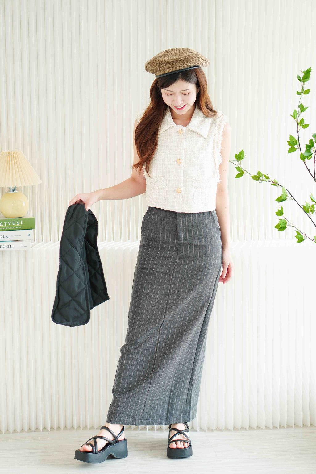 Large Puffy Tote Bag in Black