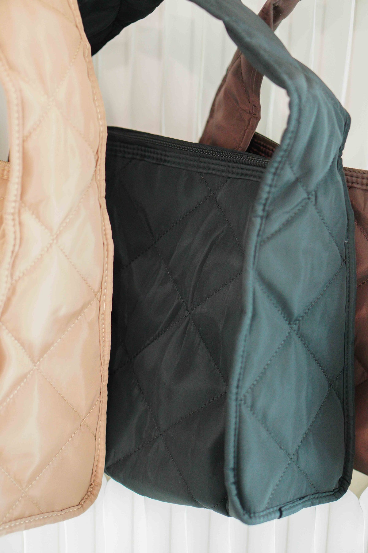 Large Puffy Tote Bag in Black