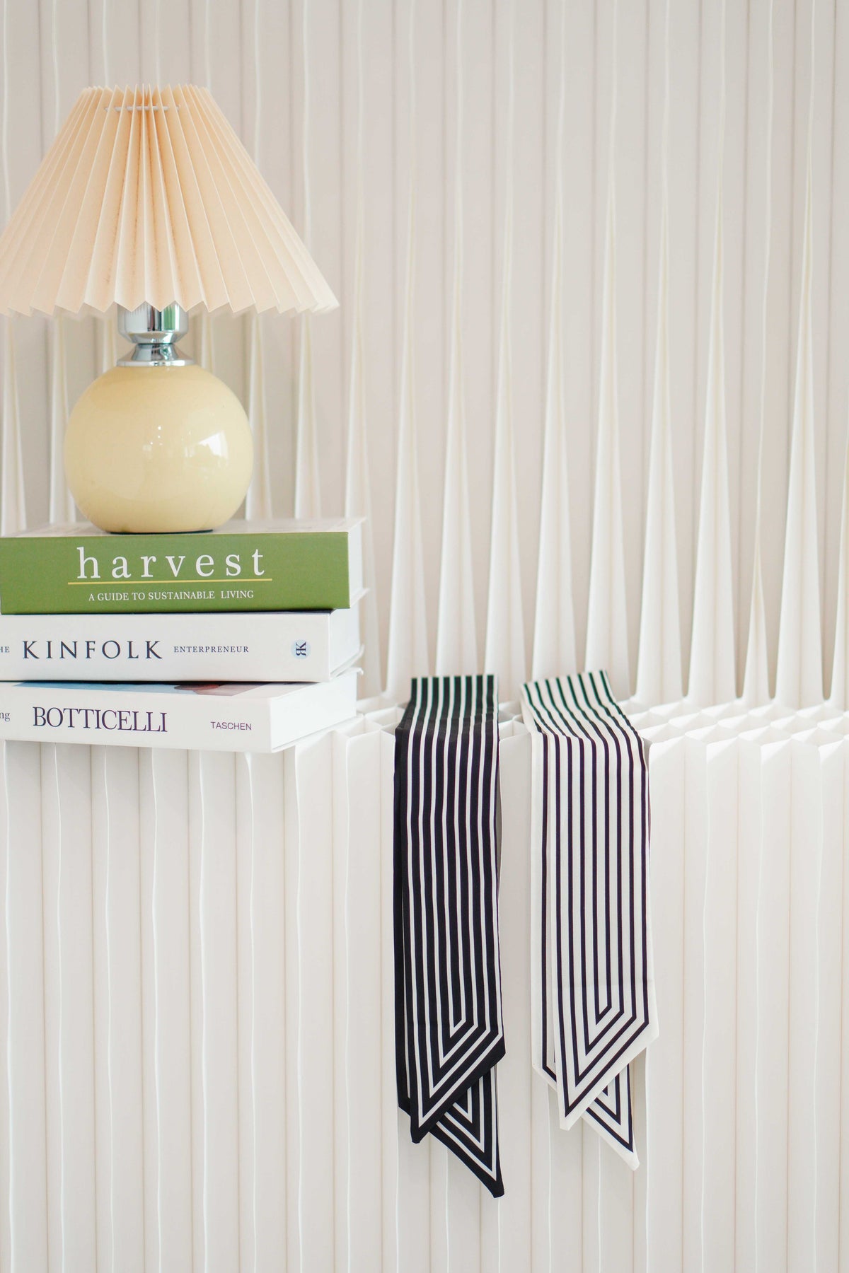 QOT Stripes Twilly