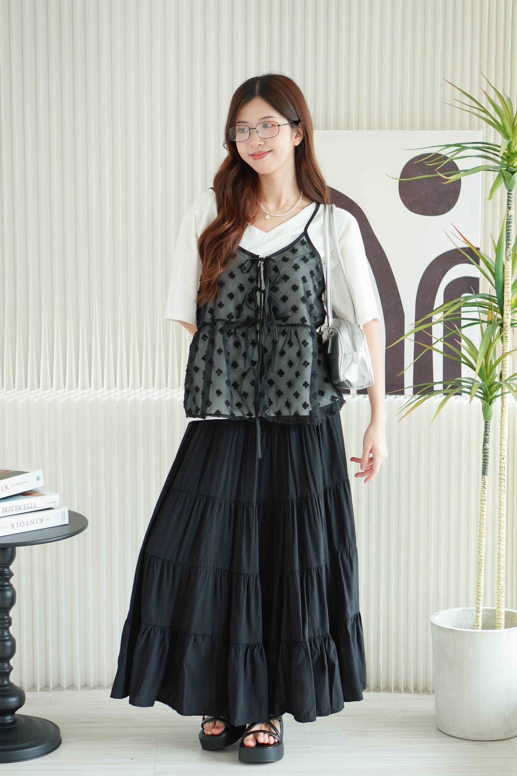 Hana Outer Ribbon Top in Black