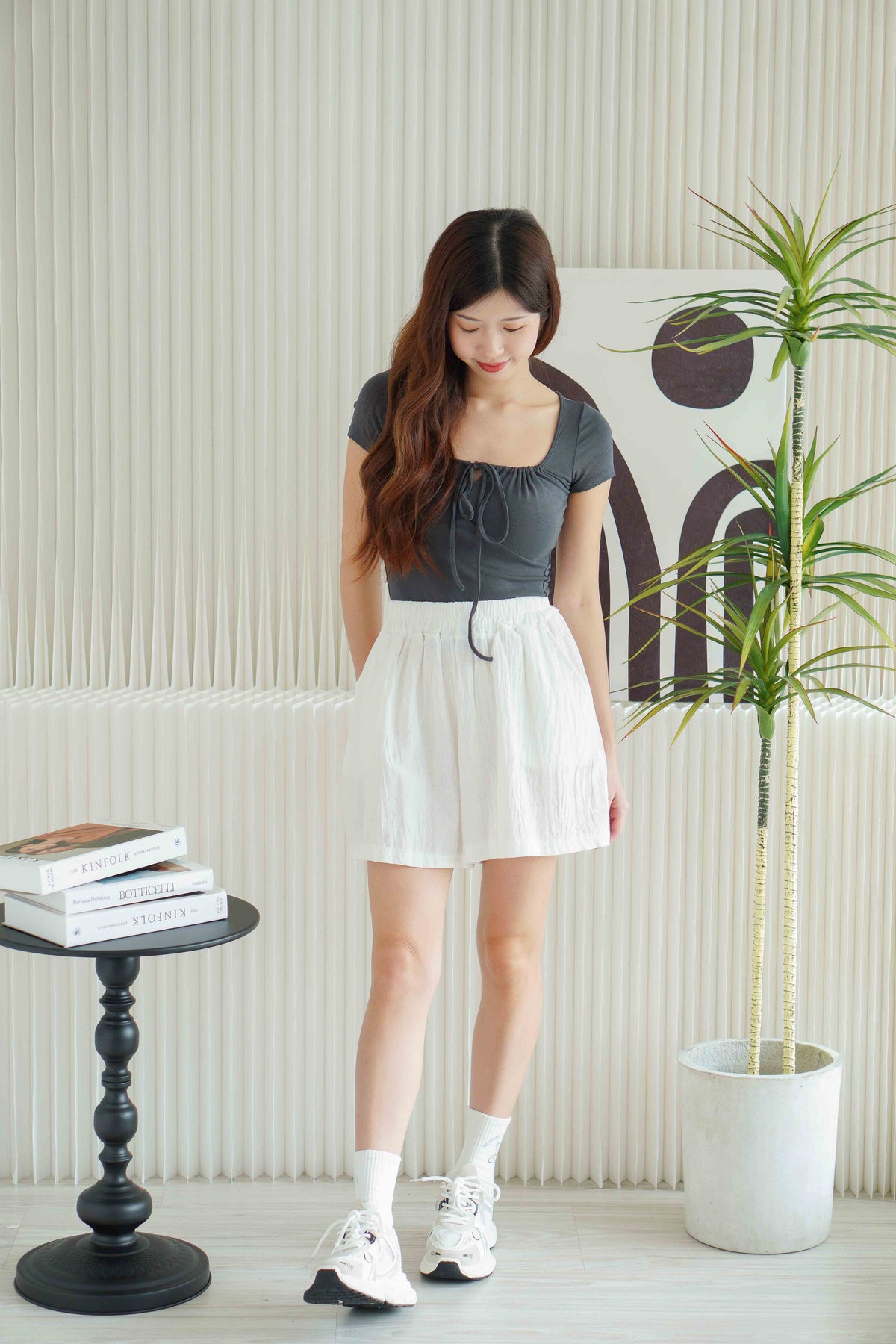 Lolana Linen Shorts in White