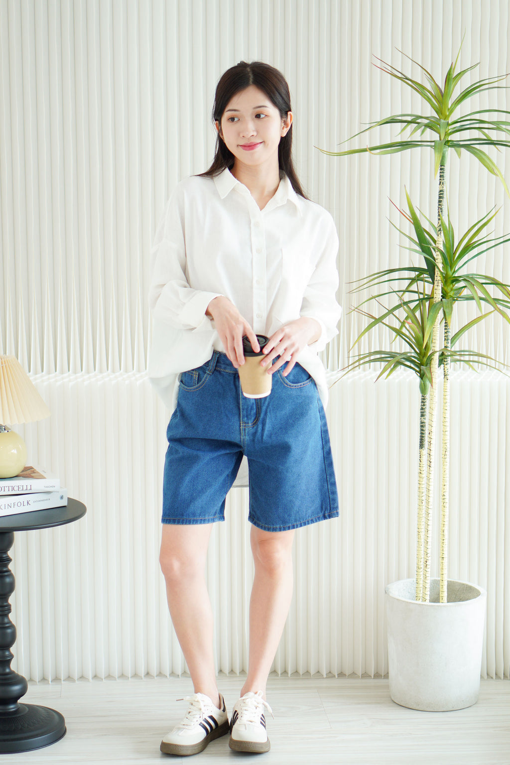 Island Resort Collar Button Down Linen Top in White