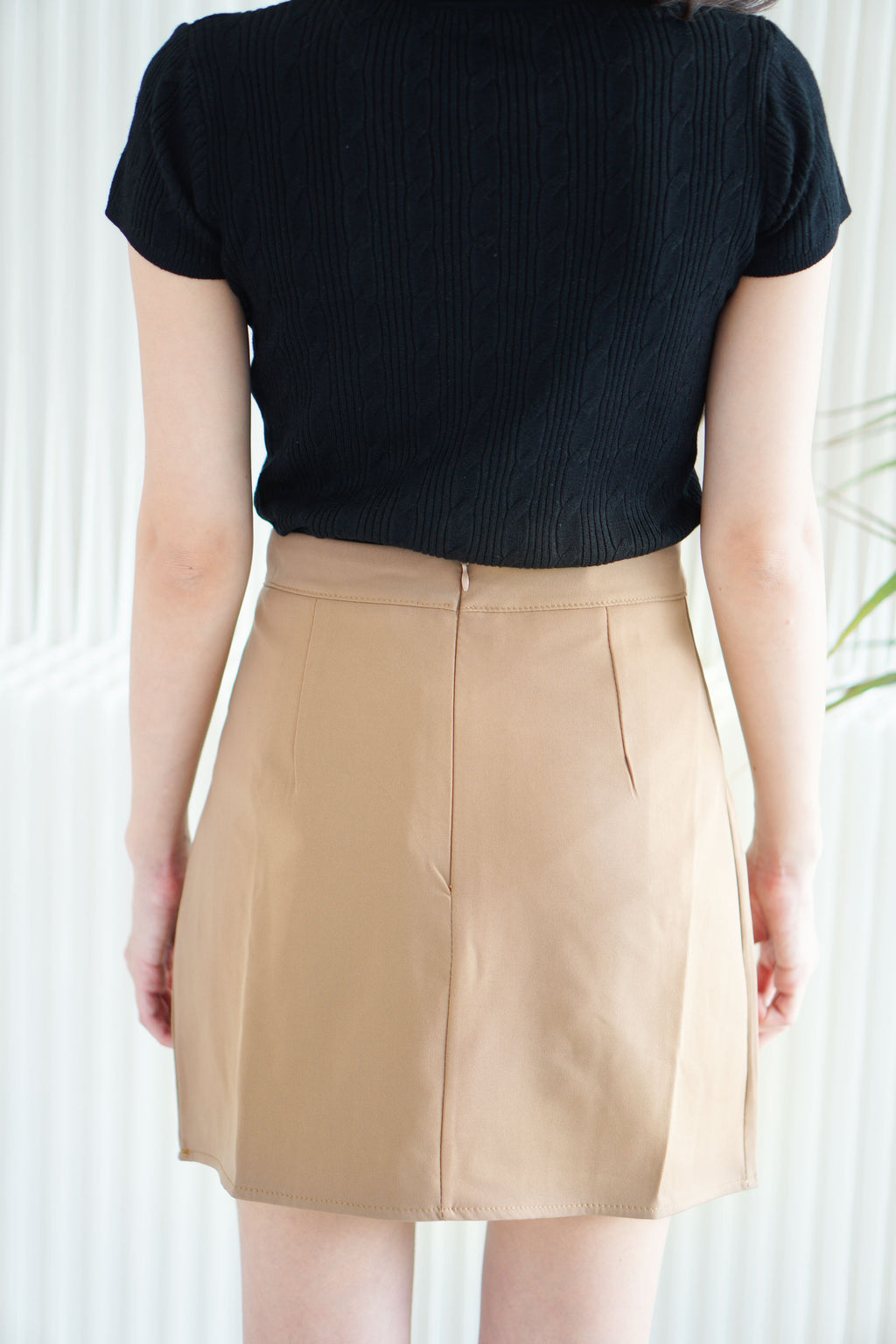 Darcy Pleated Skirt in White