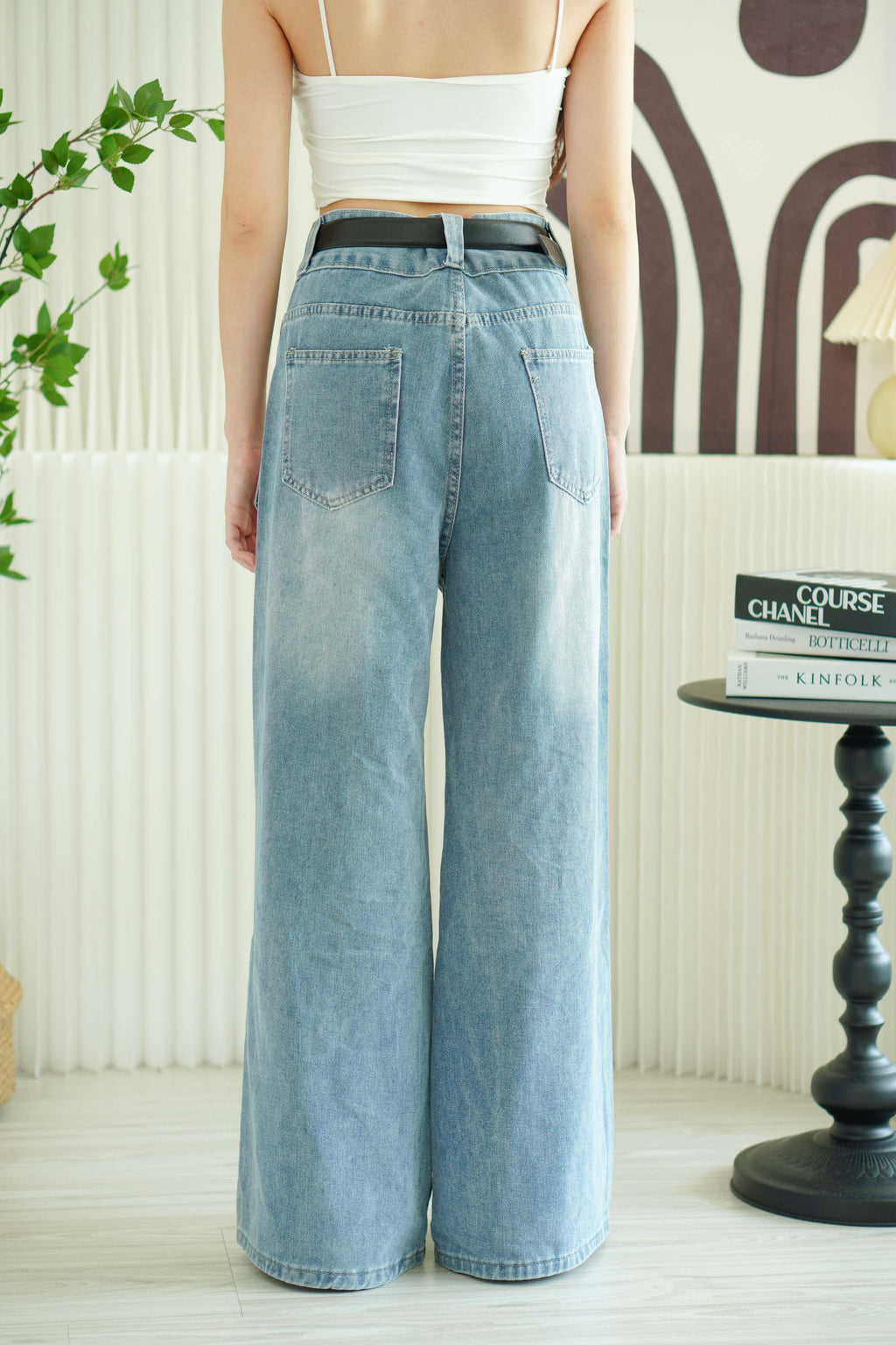 Valeria Denim Wide Legged Jeans in Blue