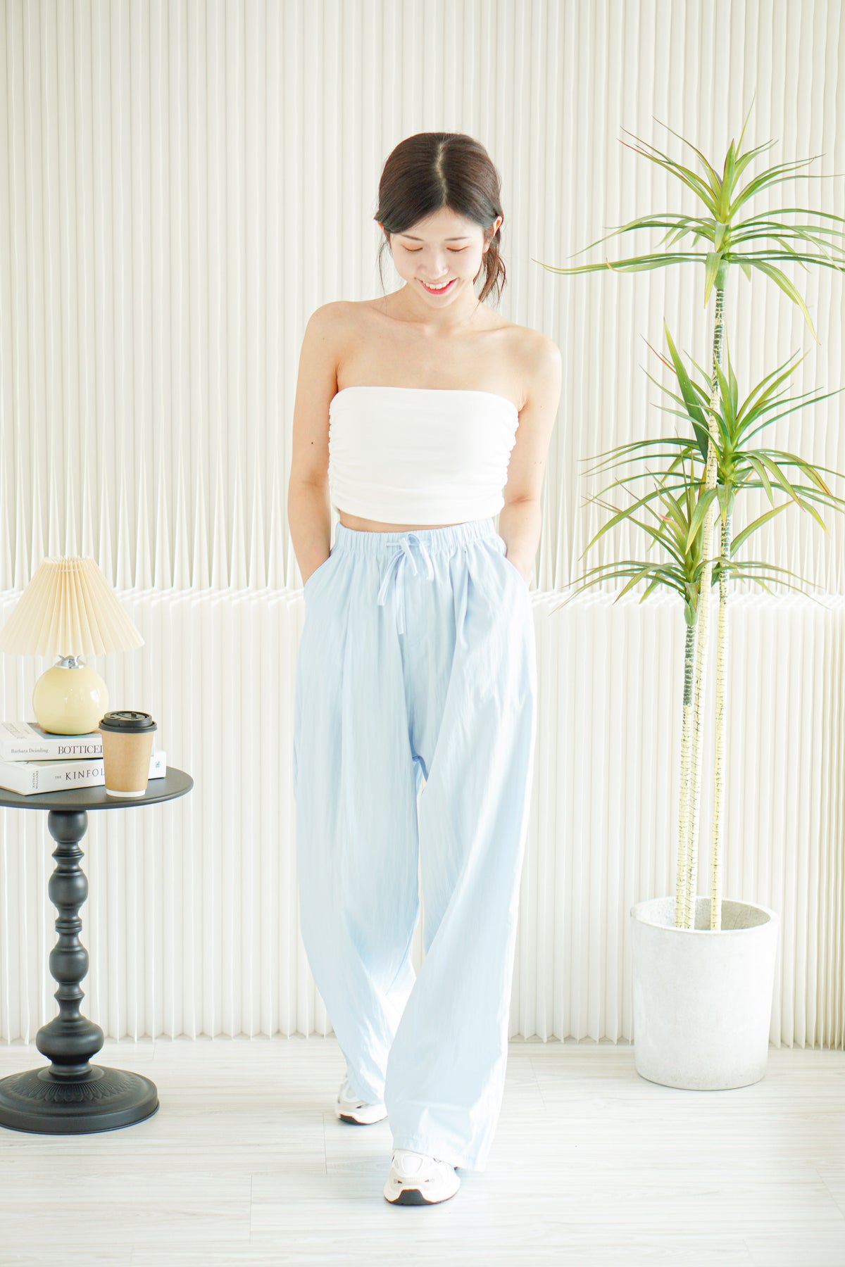 Marlow Drawstring Loose Fit Pants in Blue