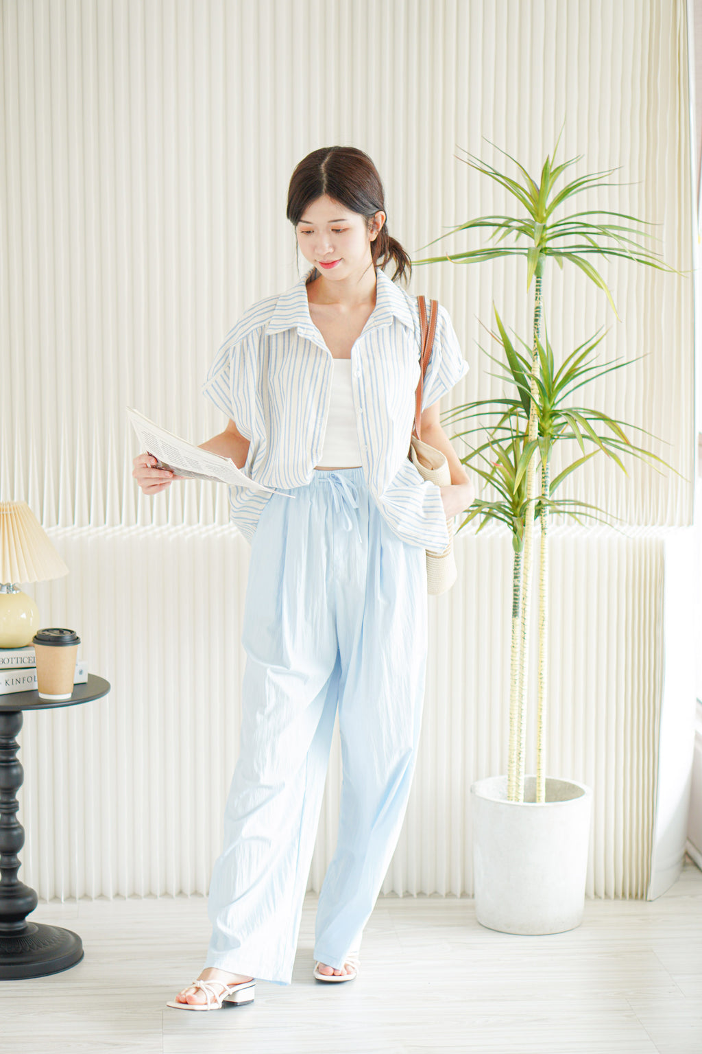 Marlow Drawstring Loose Fit Pants in Blue