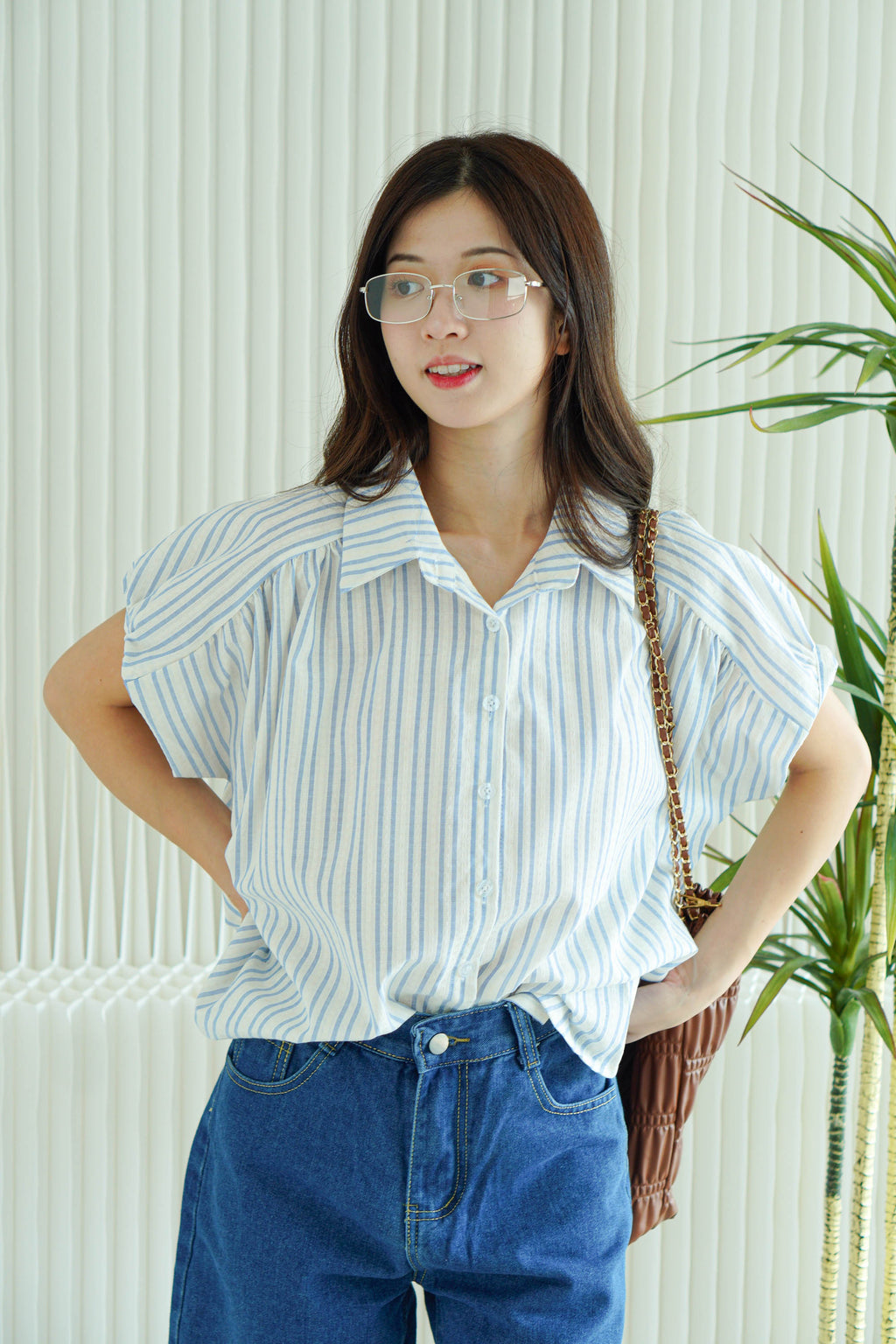 (BACKORDER) Danielle Collar Stripes Sleeved Top in Blue