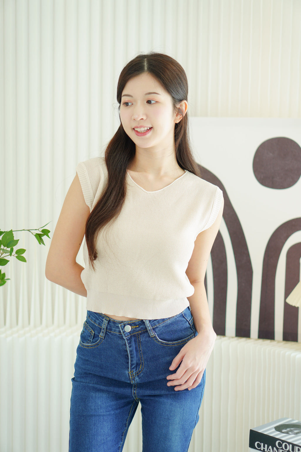 Leo Knit Short Sleeve Top in Beige