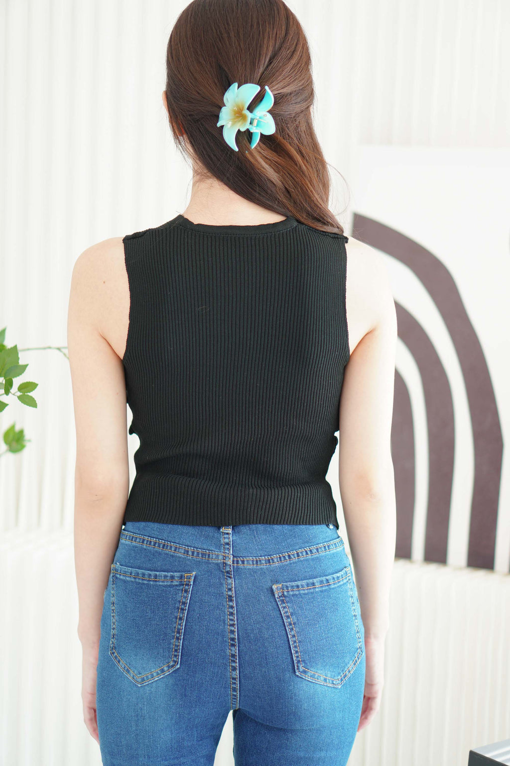 Elianna Knit Ruched Button Down Sleeveless Top in Black