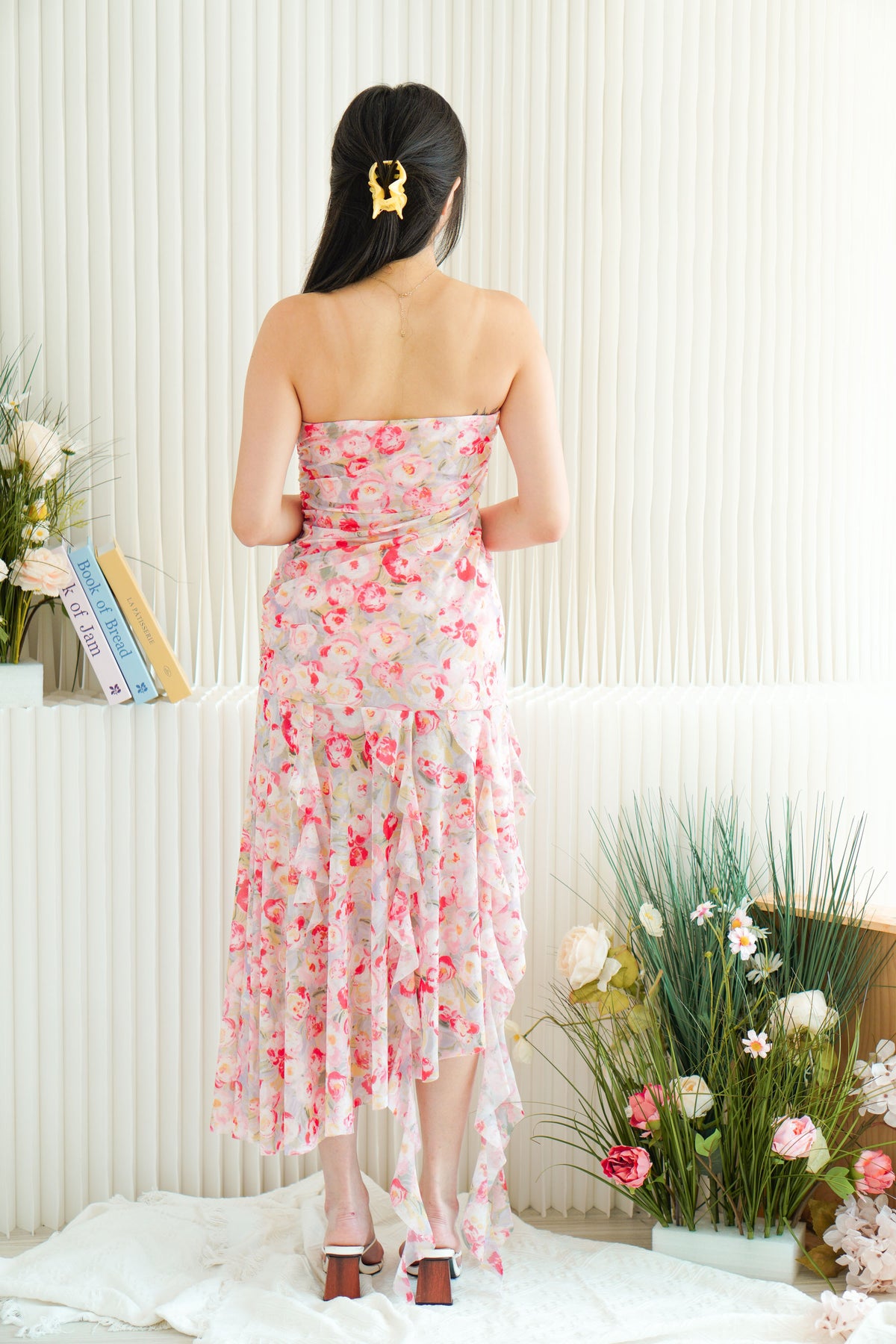 Evelina Tube Floral Ruched Frills Dress in Pink