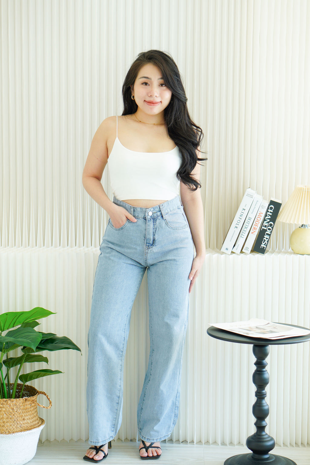 Cleo Straight Cut Jeans in Blue