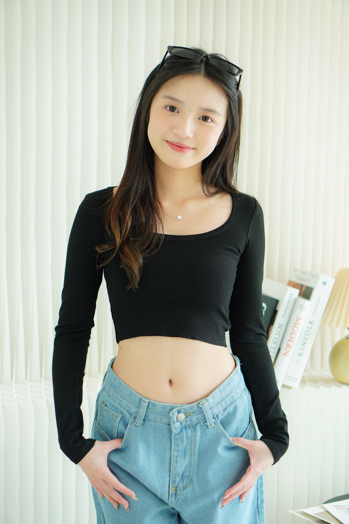 (BACKORDER) Wren Basic Long Sleeve Top in Black