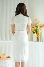 (PREMIUM) Yu Xi Floral Embroidery Mesh Cheongsam in Cream