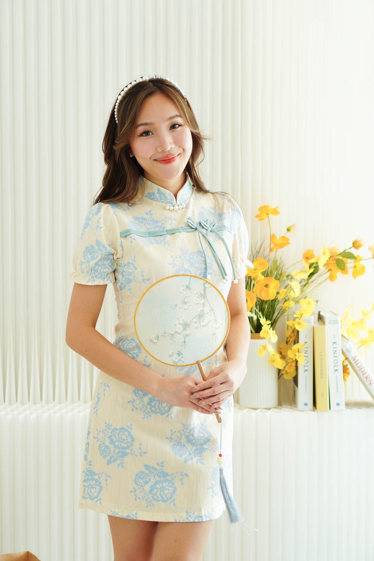 Yi Lan Short Cheongsam in Cream with Blue Knot