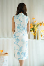Lan Xin High Neck Floral Maxi Cheongsam in Blue and White