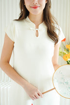 Mi Wen Short Sleeves Long Knit Cheongsam in Cream