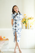 Chu Yao Short Sleeves Floral Maxi Cheongsam in Blue with Black Lining