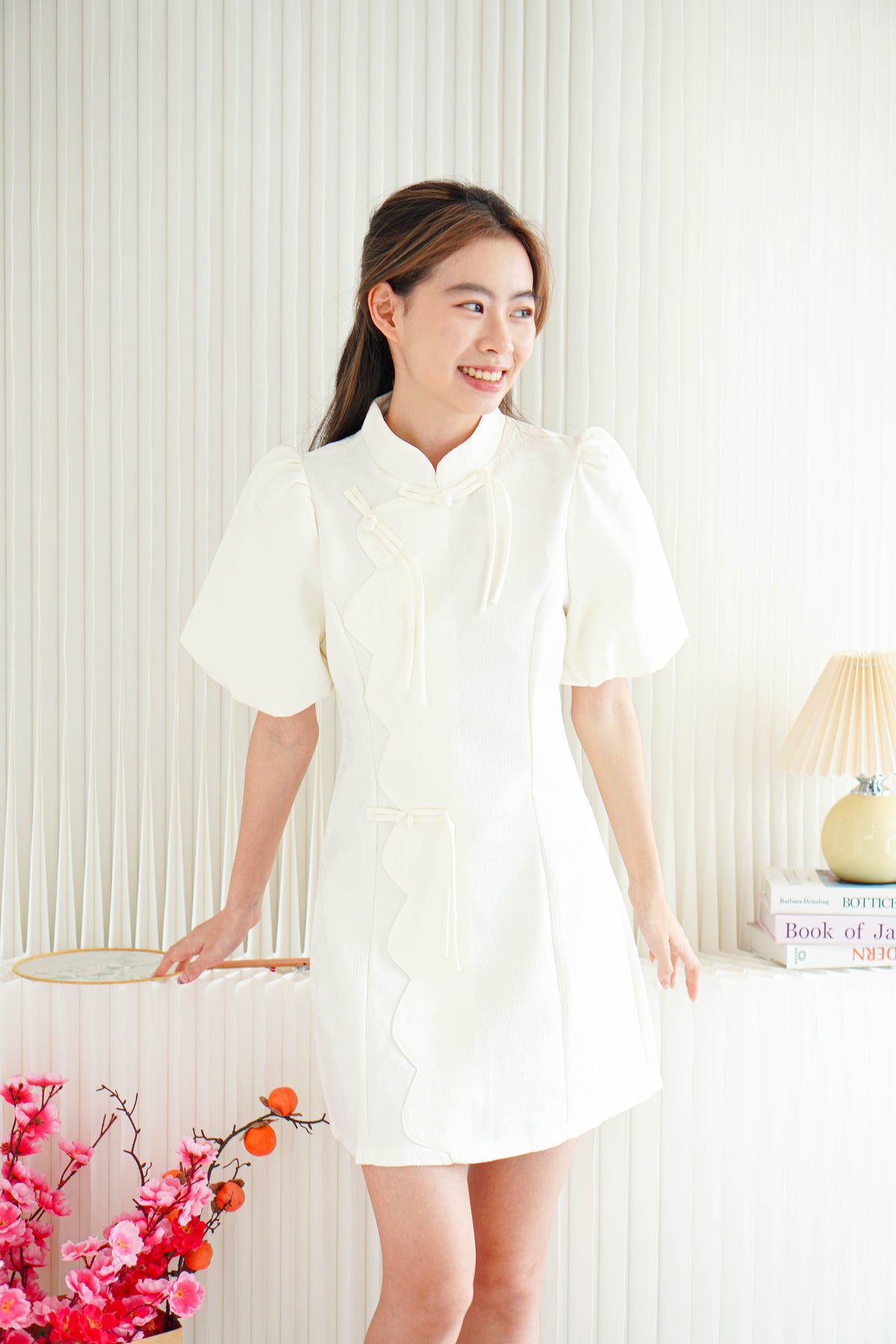 (Premium) Qing Yu Puffy Sleeves Short Cheongsam in Cream