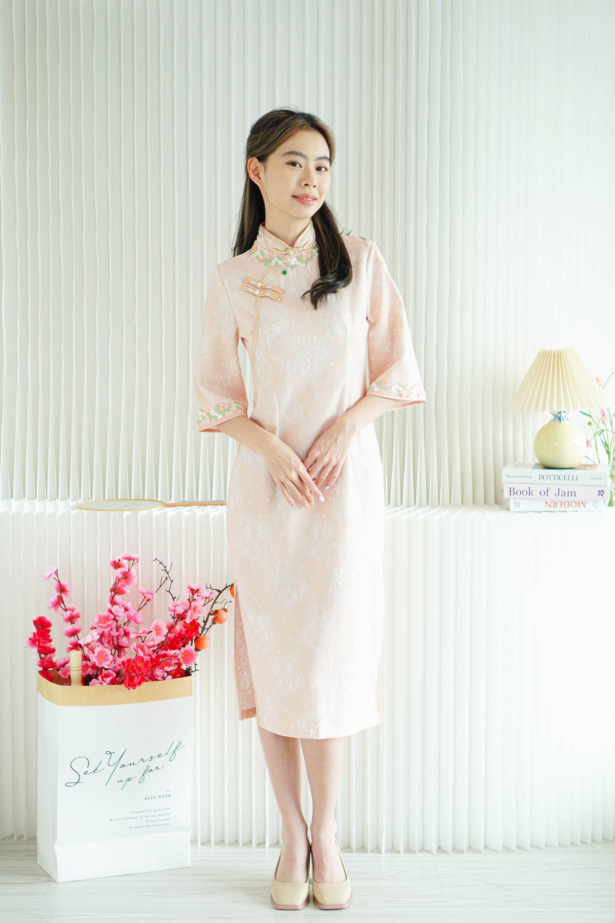 Wen Yi Mid Sleeves Floral Maxi Cheongsam in Pink