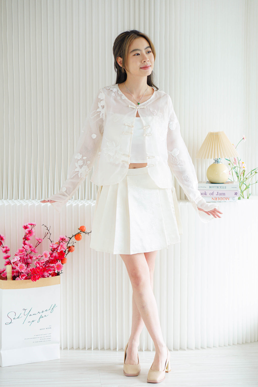 Ni Chen Pleated Short Cheongsam Skirt in Cream