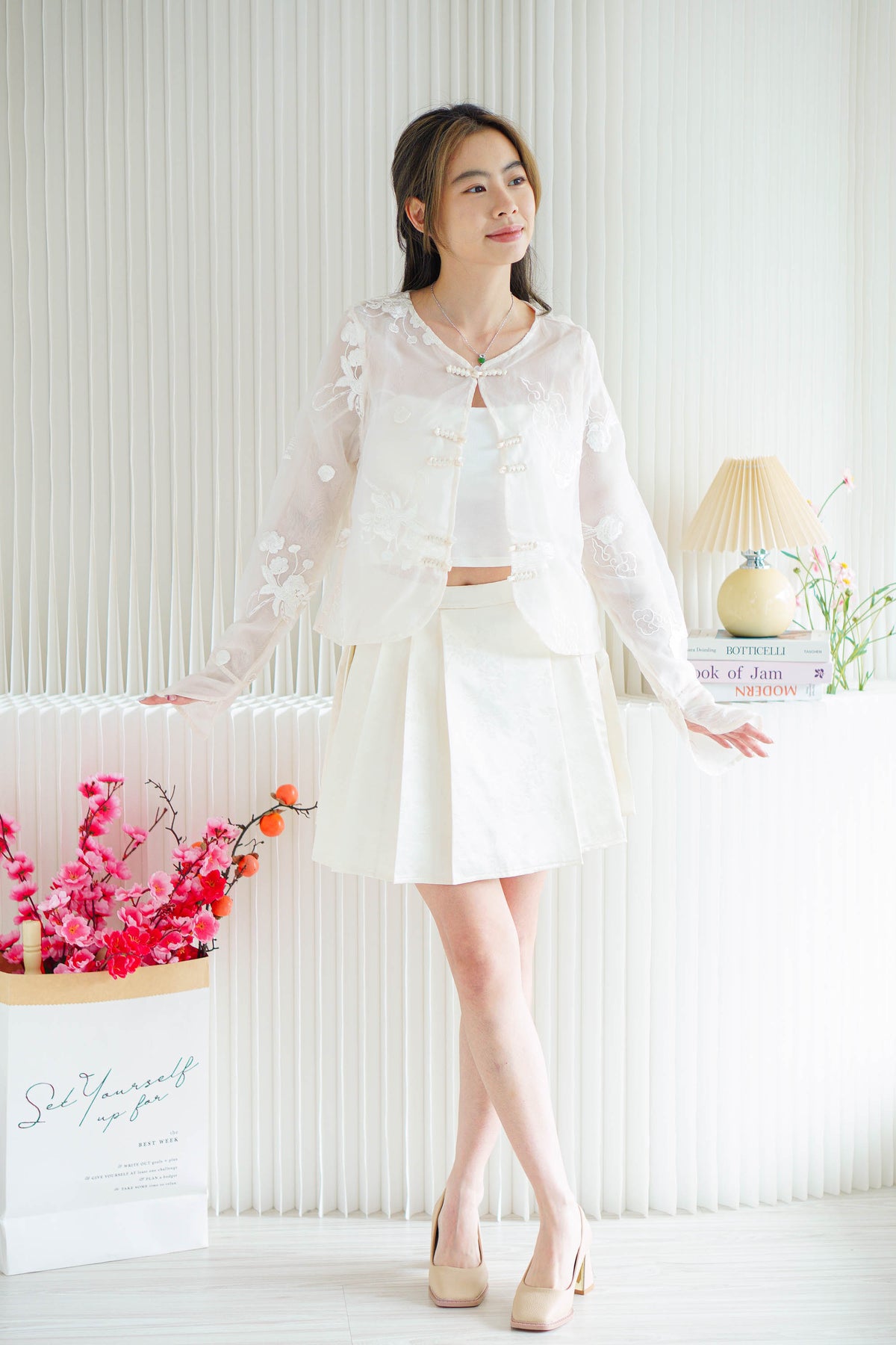 Ni Chen Pleated Short Cheongsam Skirt in Cream