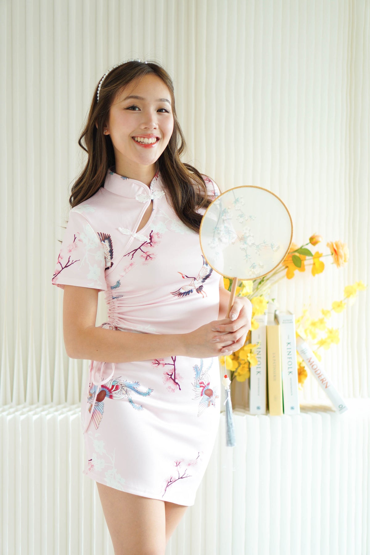 Yao Xin Short Sleeves Floral Short Ruched Cheongsam in Light Pink