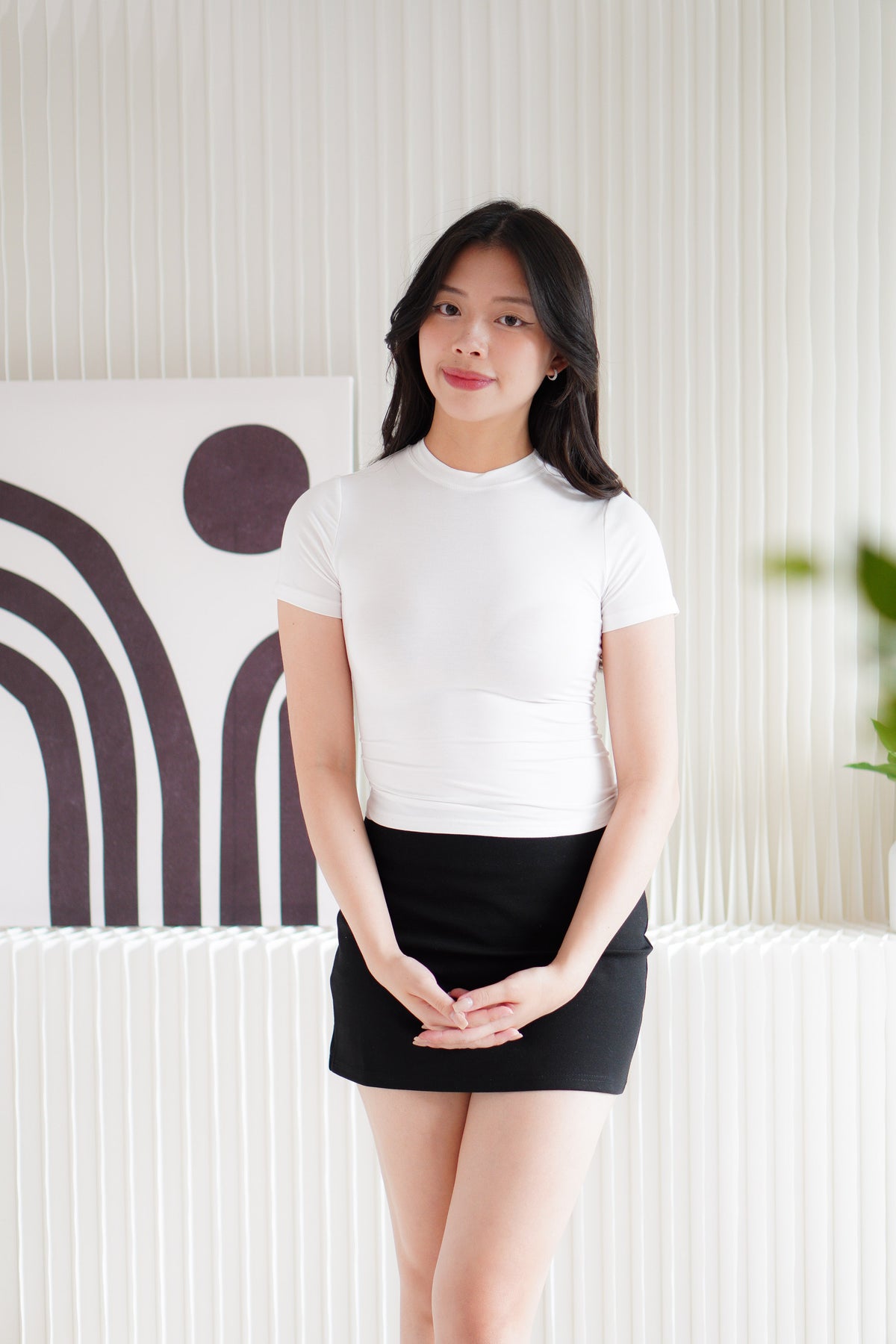 Nello Basic Round Neck Top in White