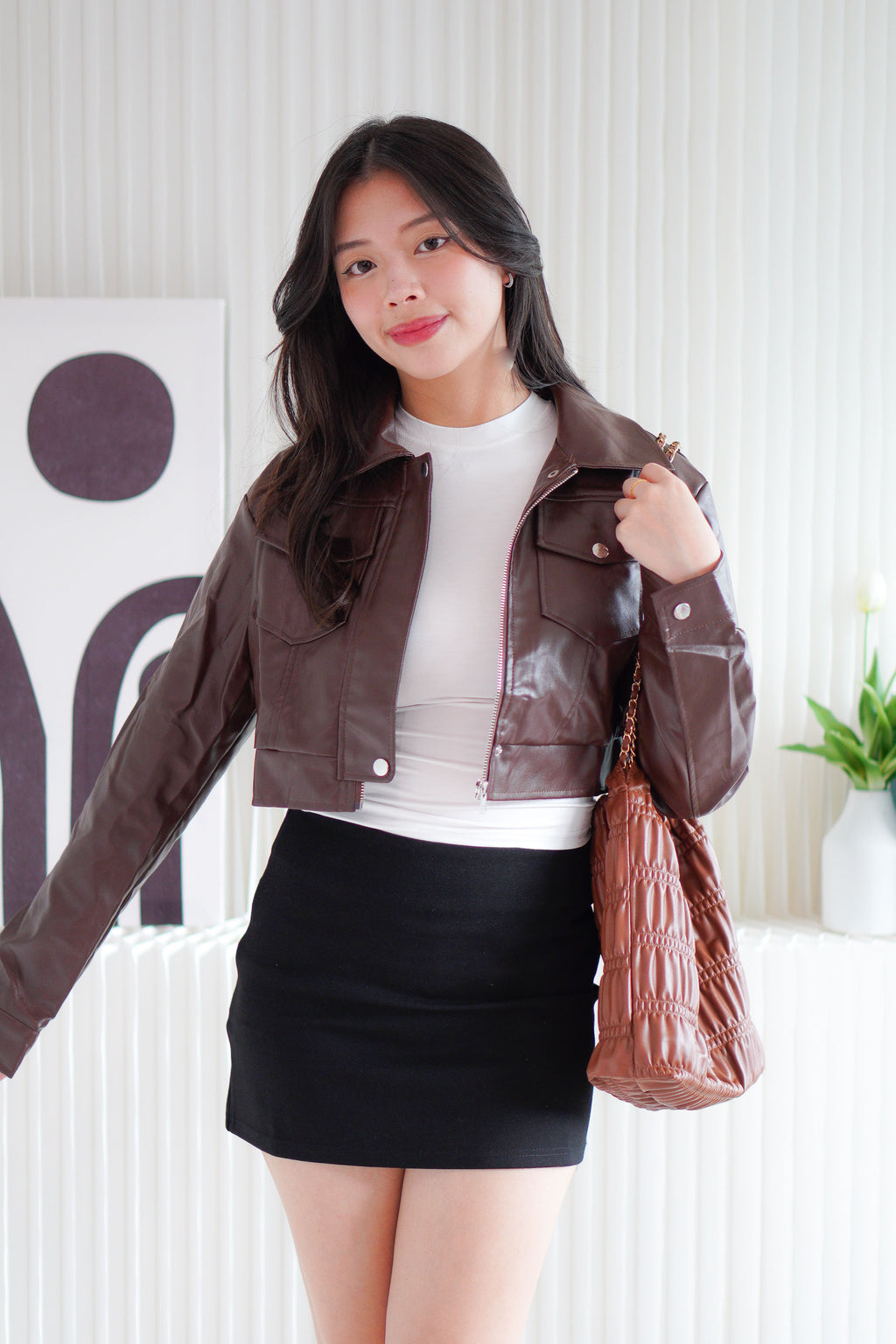 Nello Basic Round Neck Top in White