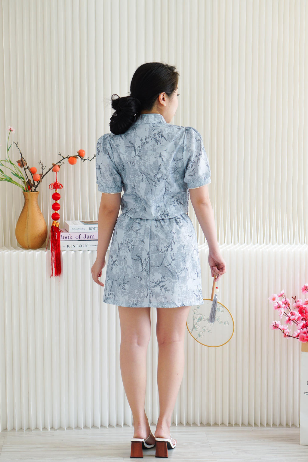 Ying Lin Cheongsam 2 Piece Set with Tassels in Blue